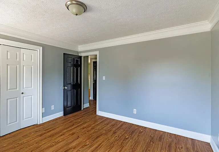 330 Monty Dr — Photo 21