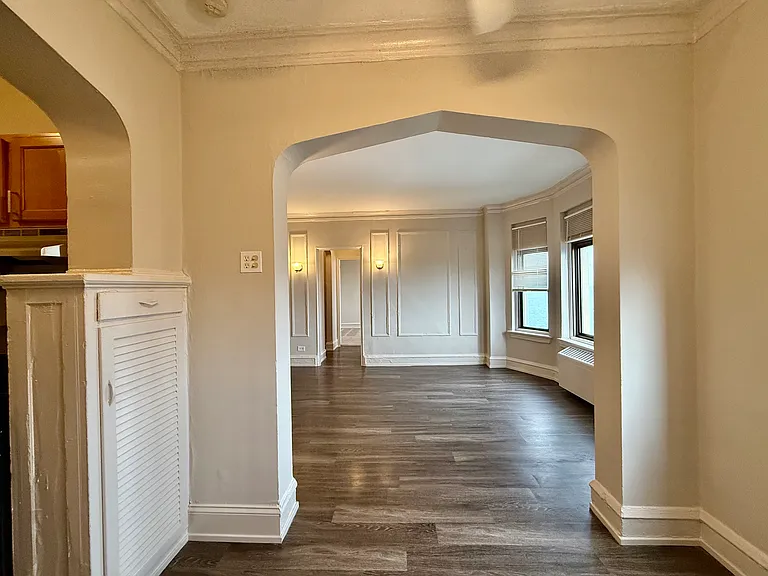 1033 W Loyola Ave #1008 — Photo 7
