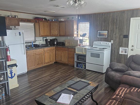 4th image of 7839 Waterfront Dr
