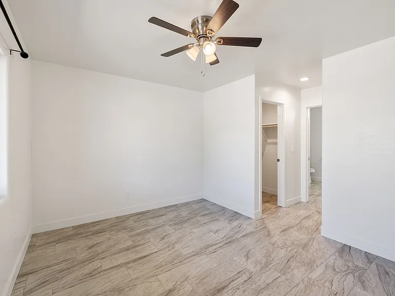6201 N Reata Dr #1 — Photo 13
