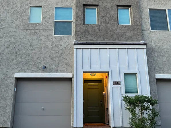 2264 W Laurie Ln, Phoenix, AZ 85021