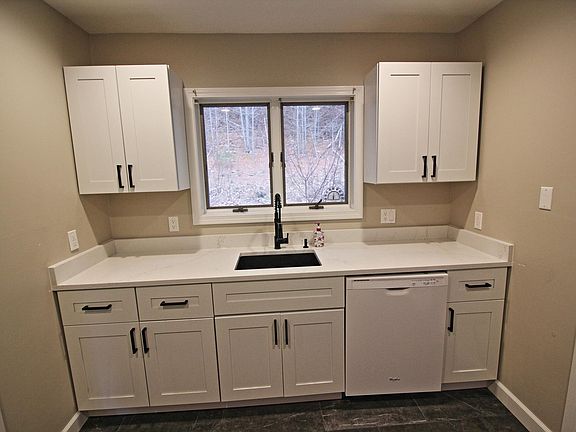 3rd image of 602 Whetstone Mls #602