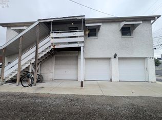 117 Monroe St, Pt Clinton, OH 43452