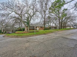 7400 NW 19th St, Bethany, OK 73008