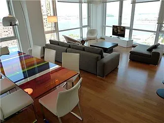 Rented by Domus Realty