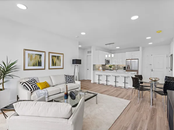 5711 John F Kennedy Boulevard image 6 of 27