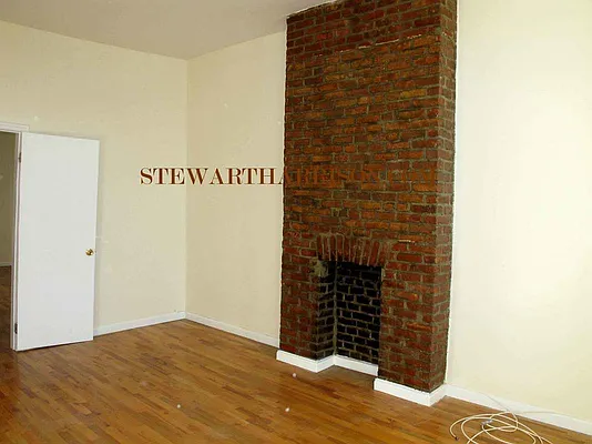 Rented by Stewart Harrison LLC | media 7