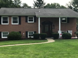 2978 Chautauqua St, Gibsonia, PA 15044