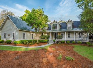 23 Ridge Rd, Beaufort, SC 29907