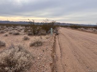 11041 W Indian Peak Dr, White Hills, AZ 86445