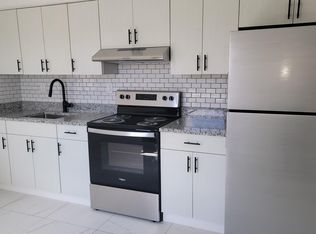 6112 SW 37th St #B, Hollywood, FL 33023