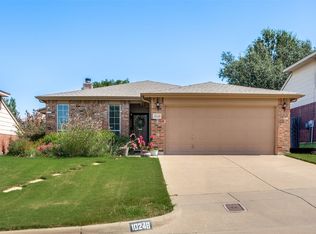 10248 Dawson Trl, Fort Worth, TX 76108