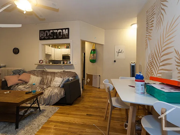 72 Egmont St #5 — Photo 11