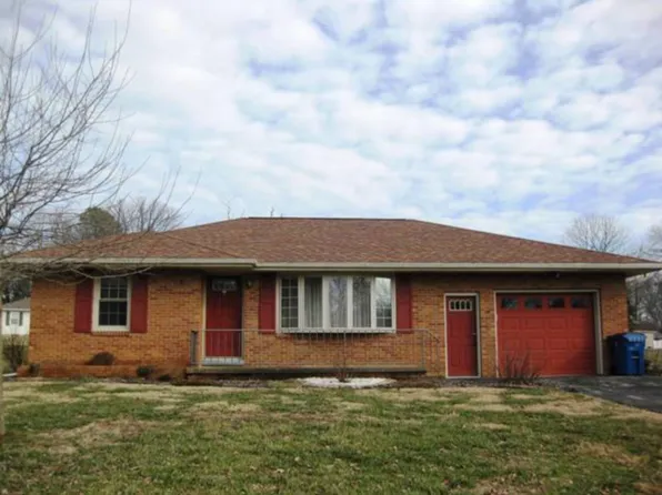 308 Forio Ave, Mount Carmel, IL 62863