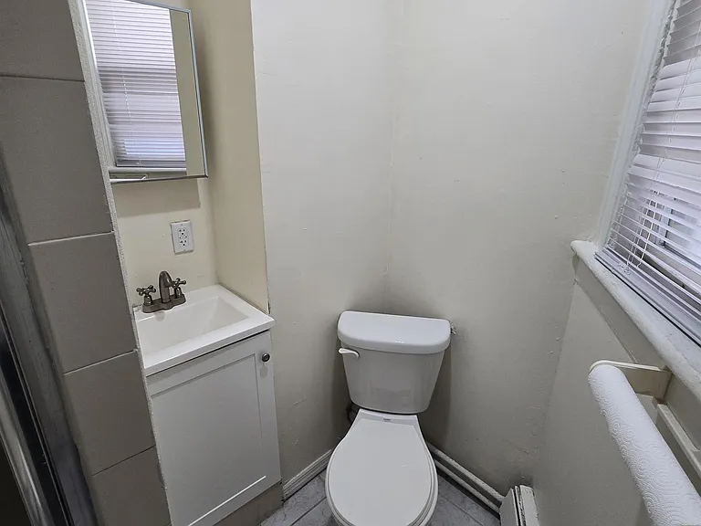 13 Columbia Ave #5 — Photo 5
