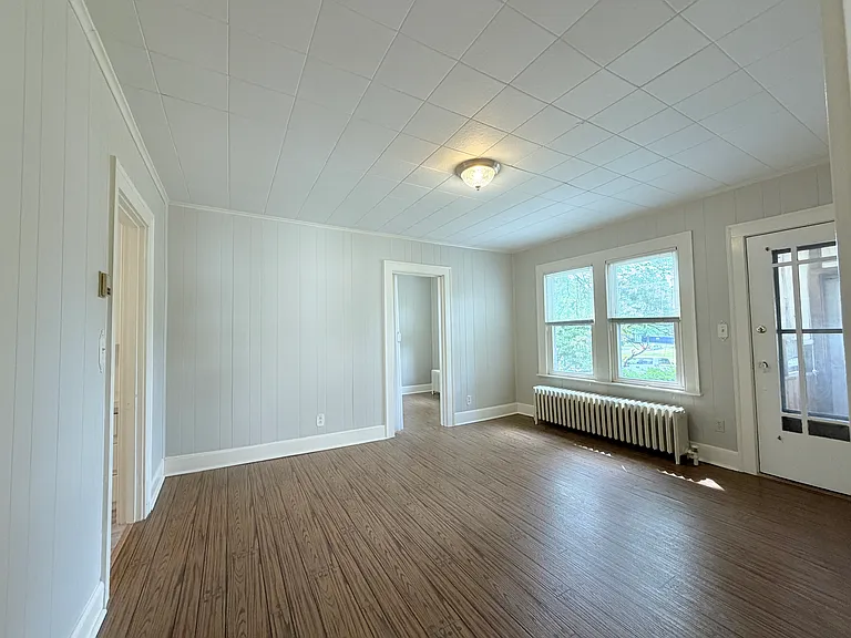 120 Cambridge St — Photo 17