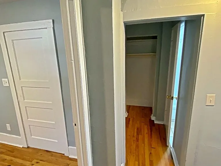 5648 Dorcas St — Photo 12