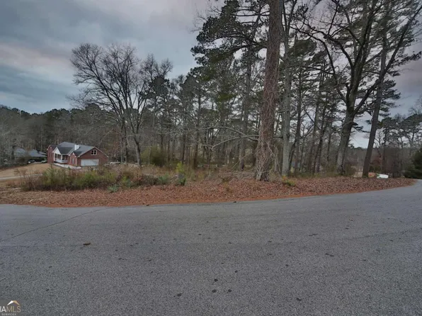 5840 Little Mountain Dr, Ellenwood, GA 30294