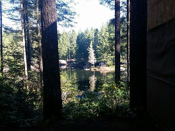 3rd image of 311 NE Collins Lake Dr