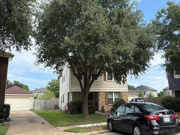 3rd image of 7642 Shellmont Ct