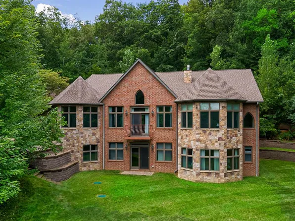 46770 Waas Valley DRIVE, La Crescent, MN 55947