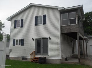 27009 540th Ave, Lansing, MN 55950