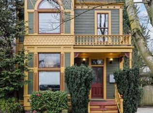 2737 SW 1st Ave, Portland, OR 97201