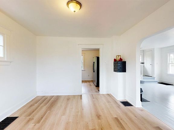 2nd image of 2278 Baltimore Ave