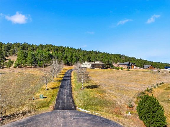 2nd image of 3435 Fox Run Ln