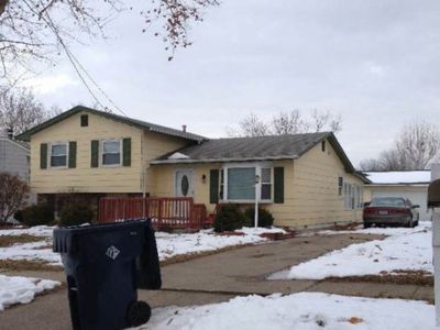 4507 64th St, Urbandale, IA, 50322
