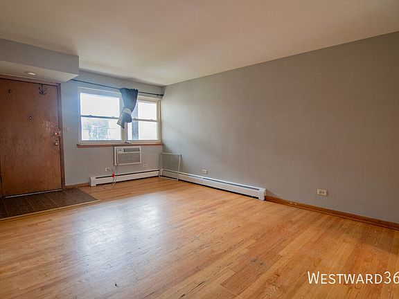 2nd image of 5607 W Irving Park #104