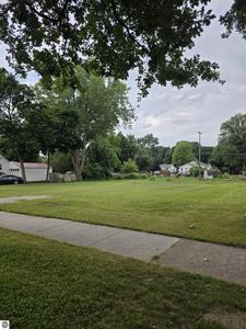 111 Grove Ave, Alma, MI, 48801