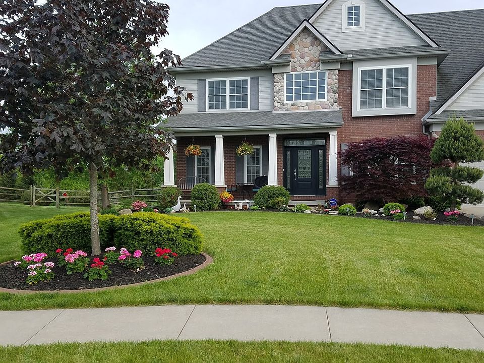 1st image of 24830 Lake Meadows Dr