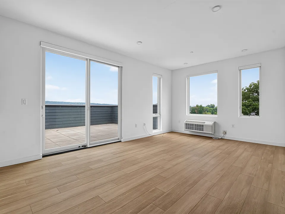 1008 South Ave #502