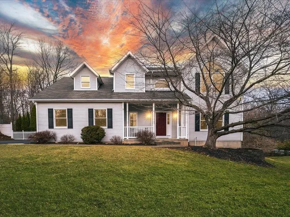 4 Little Brook Lane, New City, NY 10956