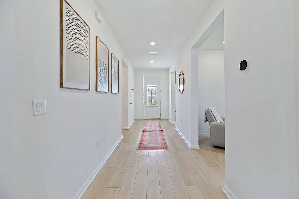 3 bed, 2141 sqft, $2,750 — Photo 4