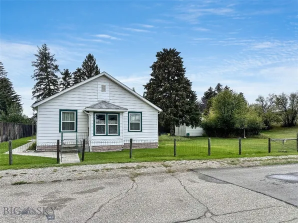 121 E Hugel St, Ennis, MT 59729