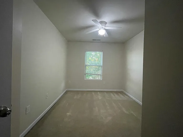 2948 Berkeley Springs Pl — Photo 9