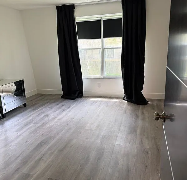 200 Saint Andrews Blvd #1607 — Photo 9