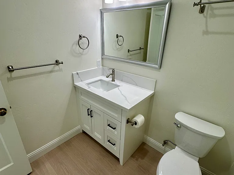 435 Branch St — Photo 13