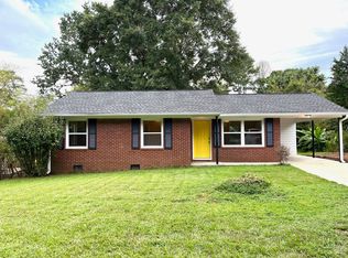 90 Dickson Rd, Marietta, GA 30066