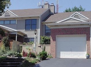 1803 Spring Ridge Ln, Lancaster, PA 17603