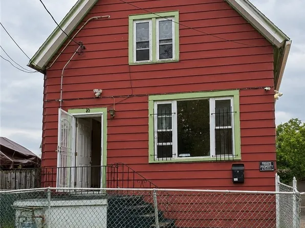 10 Grimes St, Buffalo, NY 14212