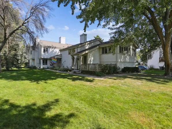 248 Cambria Ct, Woodbury, MN 55125
