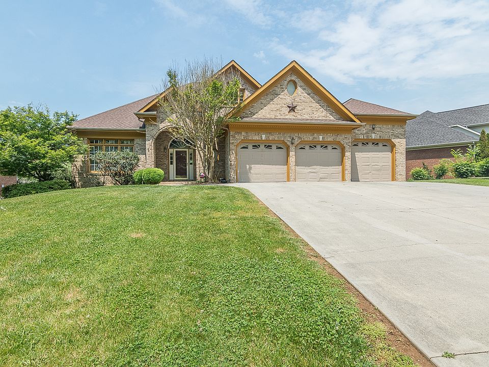 1st image of 1116 Sussex Dr