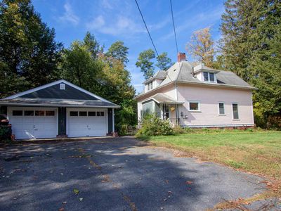 225 Charles Street, Lyndonville, VT, 05851