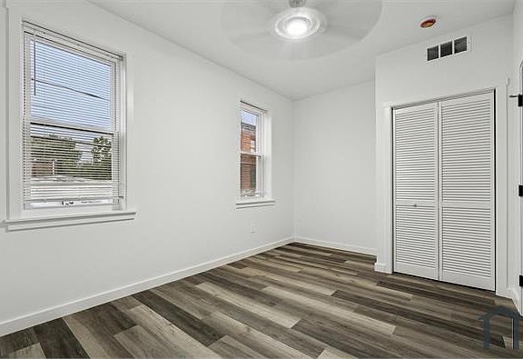 2nd image of 104 W Ontario St Floor 2