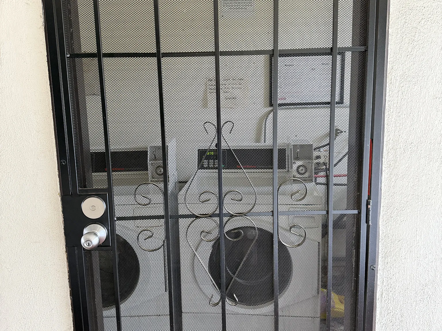 1 bed, 530 sqft, $2,200 — Photo 3