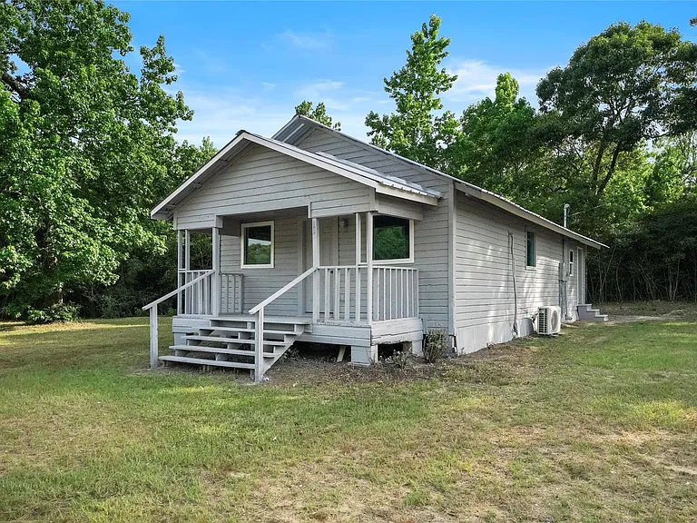 900 State Highway 150 — Photo 1