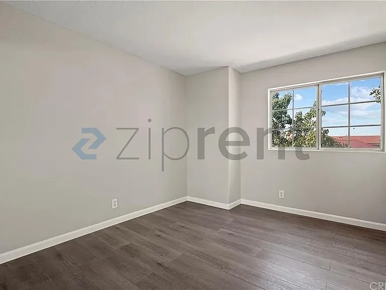 1802 Bradcliff Way — Photo 11